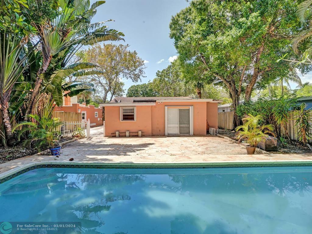 Photo of 623 SW 16th Ct in Fort Lauderdale, FL
