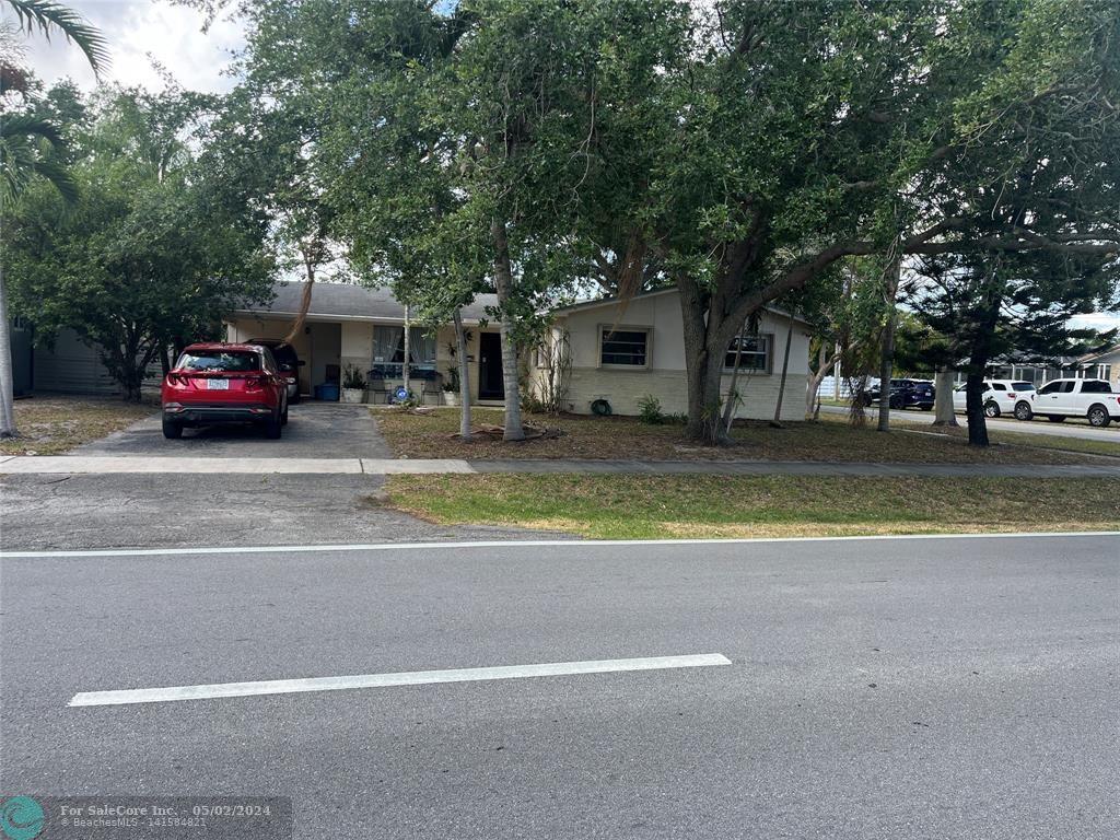 Photo of 3401 W Park Rd in Hollywood, FL
