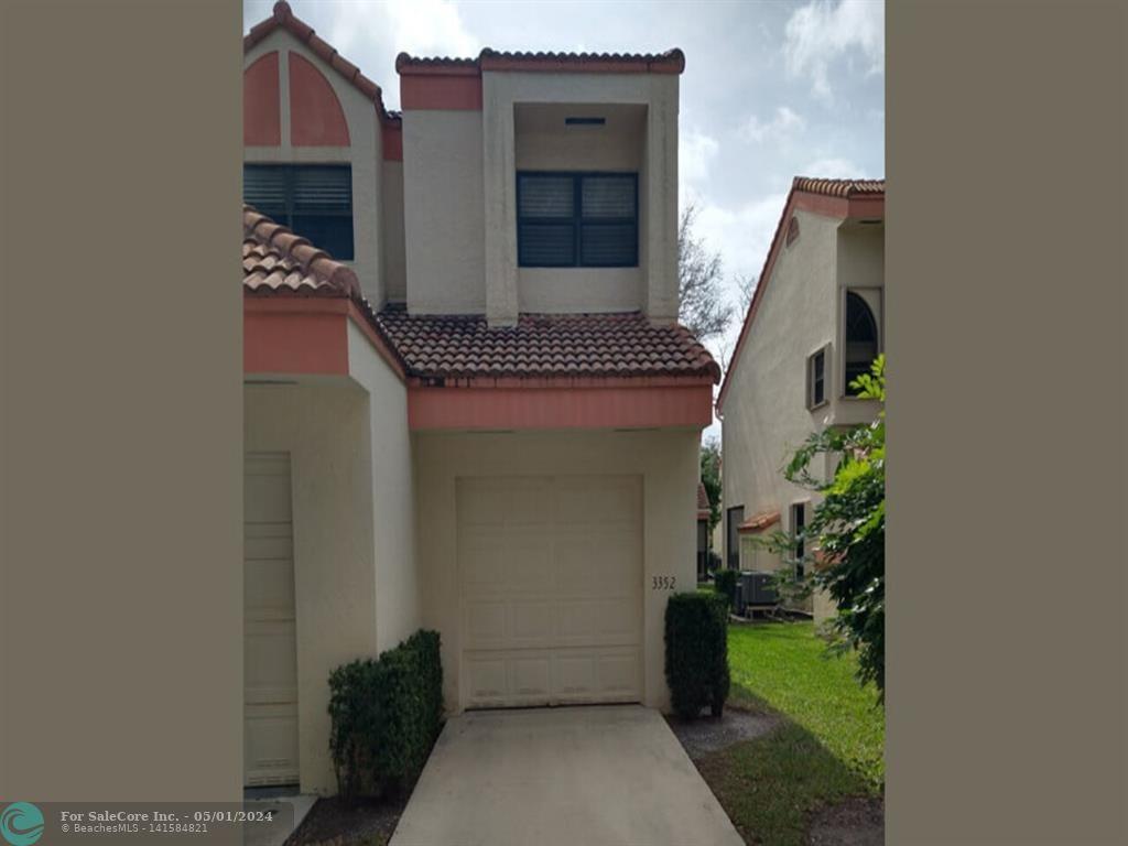 Photo of 3352 Water Oak Dr 1607 in Hollywood, FL