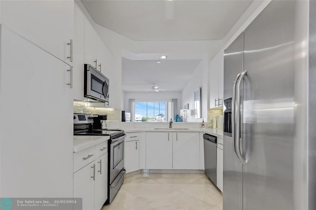 Photo of 7708 Trent Dr 411 in Fort Lauderdale, FL
