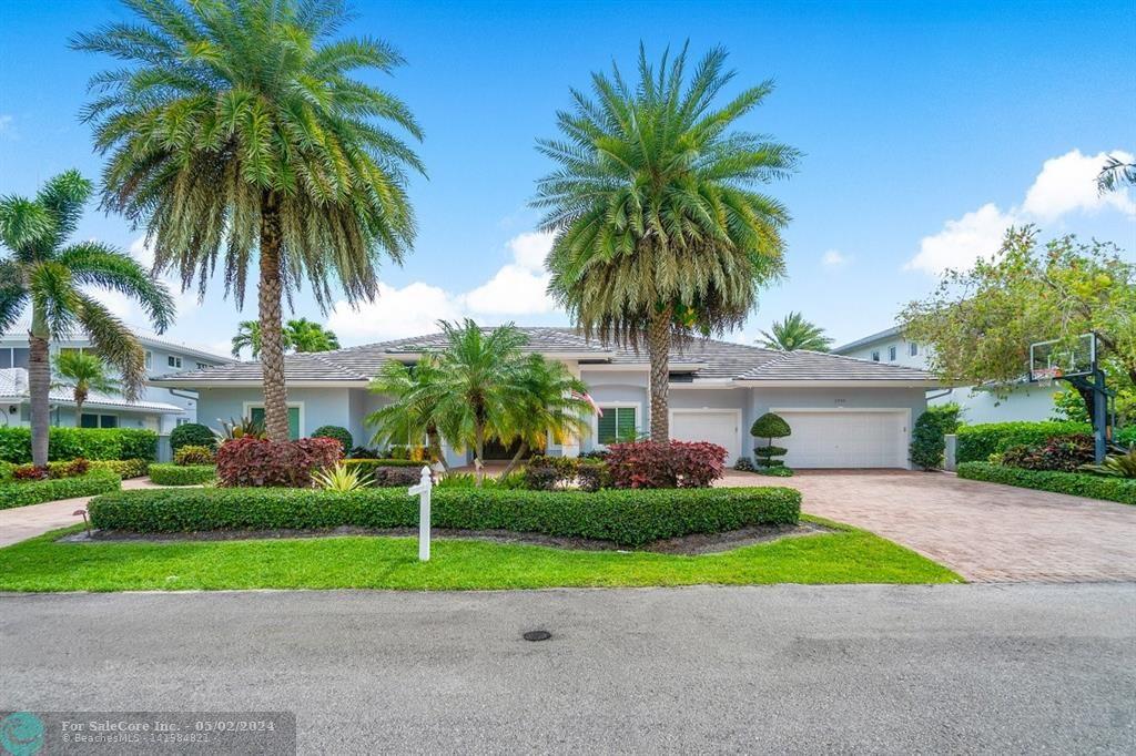Photo of 2340 NE 28th Ct in Lighthouse Point, FL