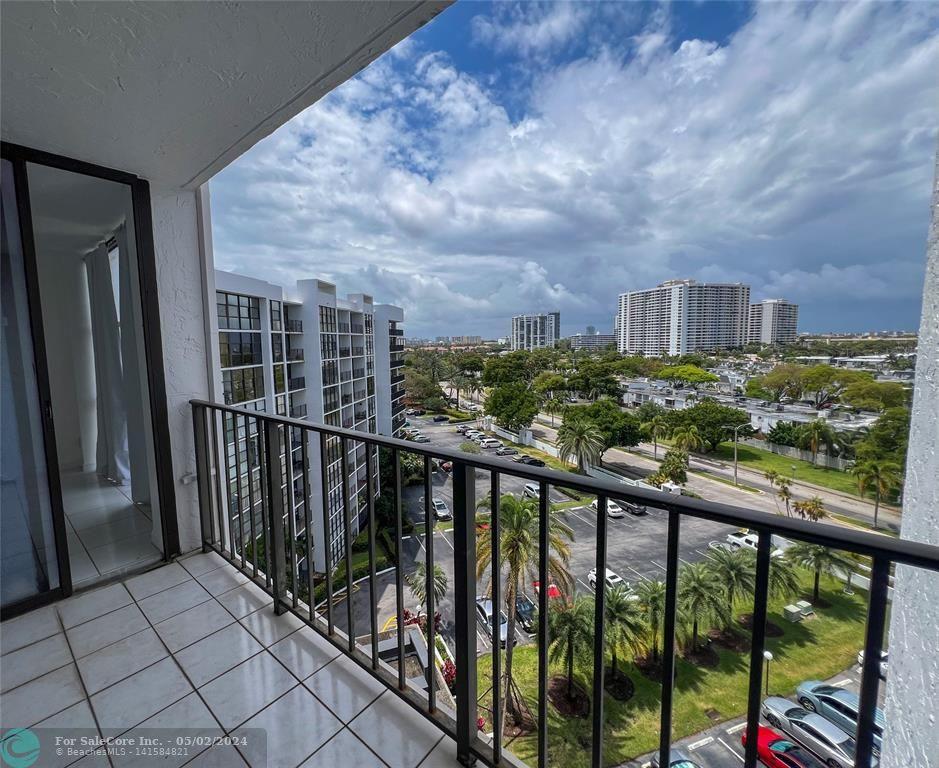 Photo of 800 Parkview Dr 903 in Hallandale Beach, FL