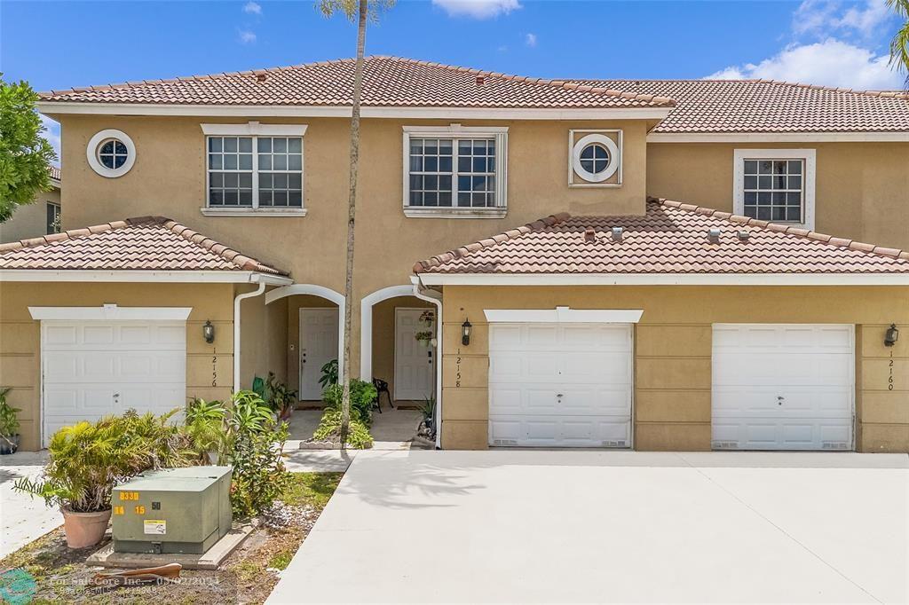 Photo of 12158 SW 5th Ct in Pembroke Pines, FL