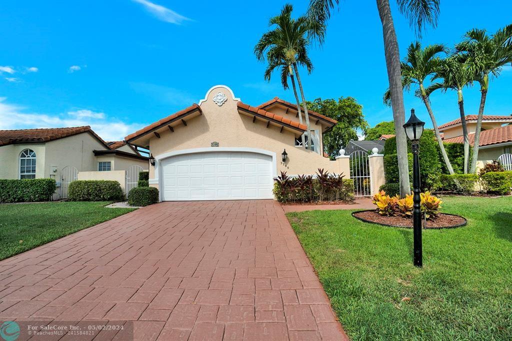 Photo of 5200 Casa Real Dr in Delray Beach, FL