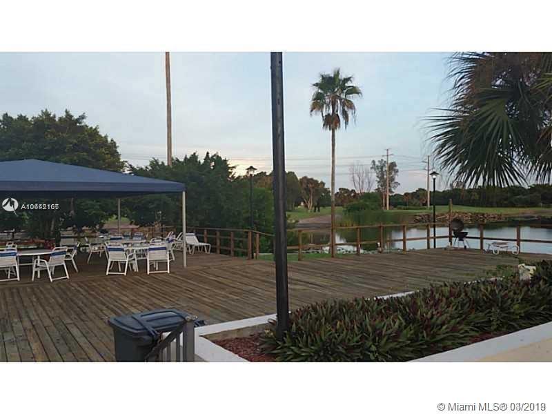 Photo of 4164 Inverrary Dr #813 in Lauderhill, FL