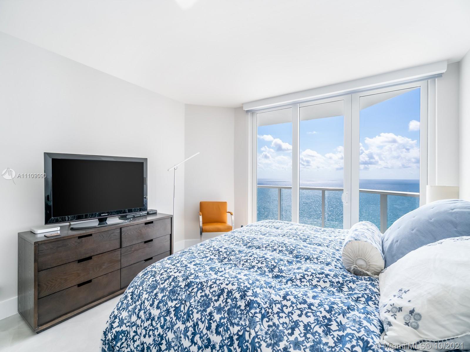 Photo of 16485 Collins Ave #2732 in Sunny Isles Beach, FL