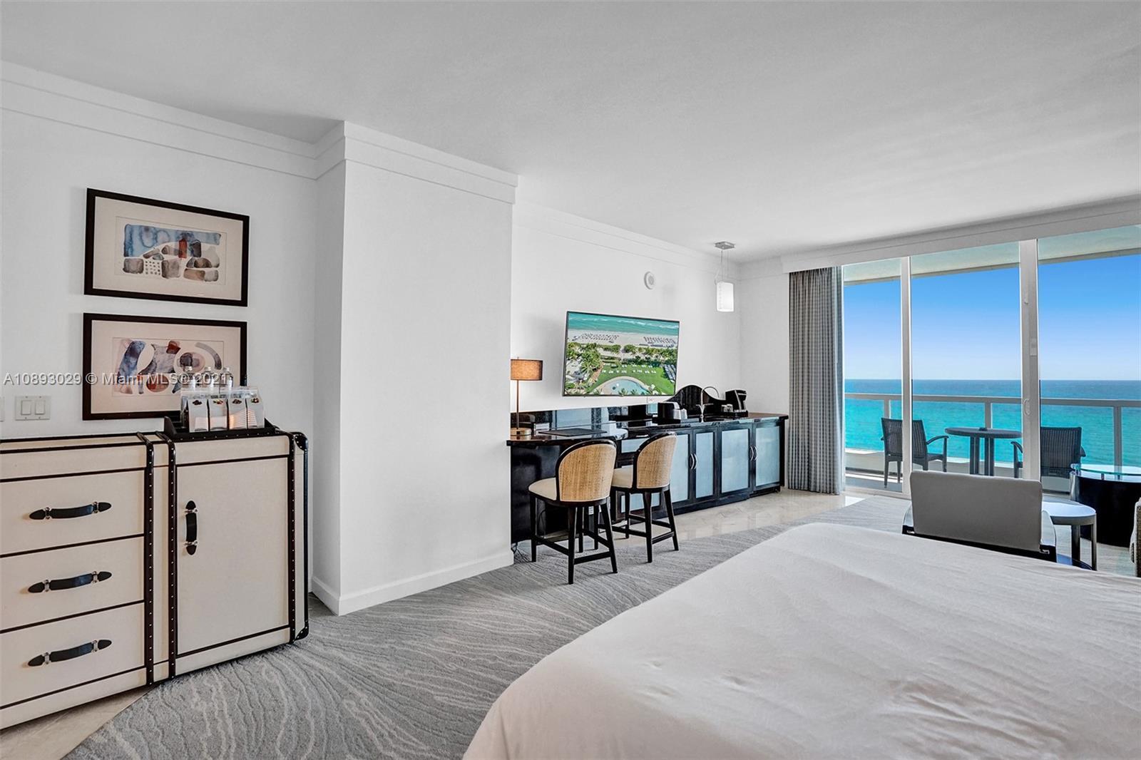 Beautiful Jr Suite w/ direct ocean & pool views at The Fontainebleau III. Enjoy full service, vacati