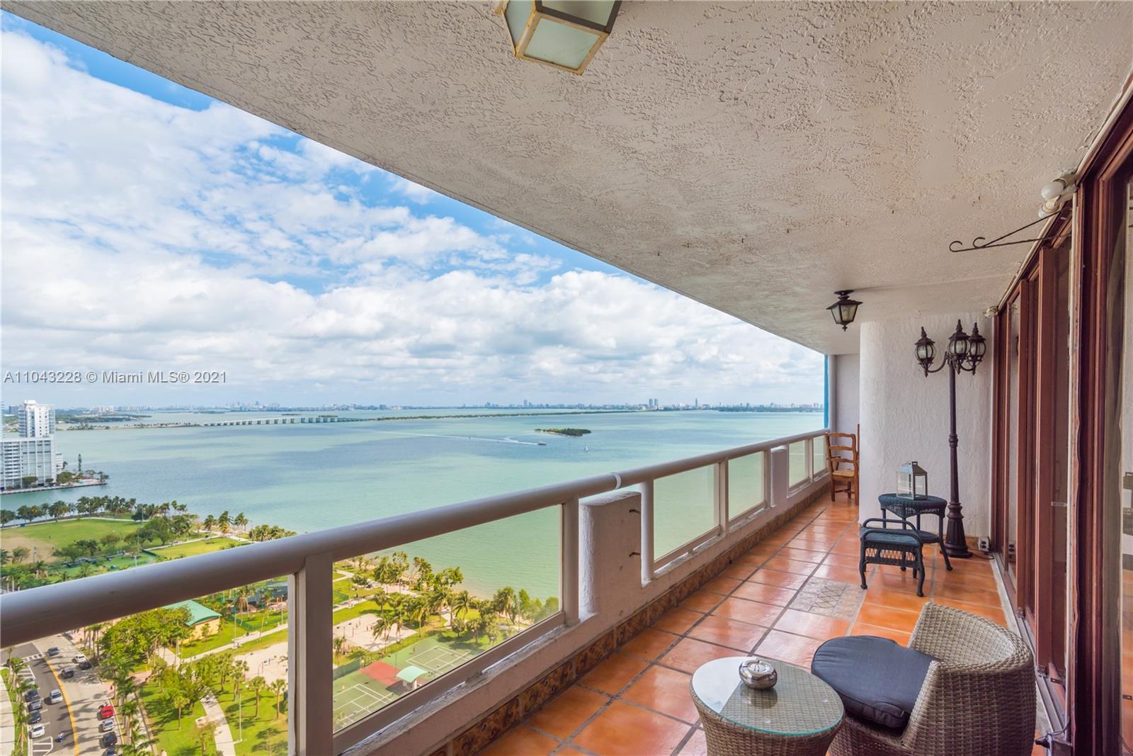 *** Cash Only *** Beautiful WATER VIEWS of Biscayne Bay and the SPECTACULAR MIAMI SKYLINE. Best Deal