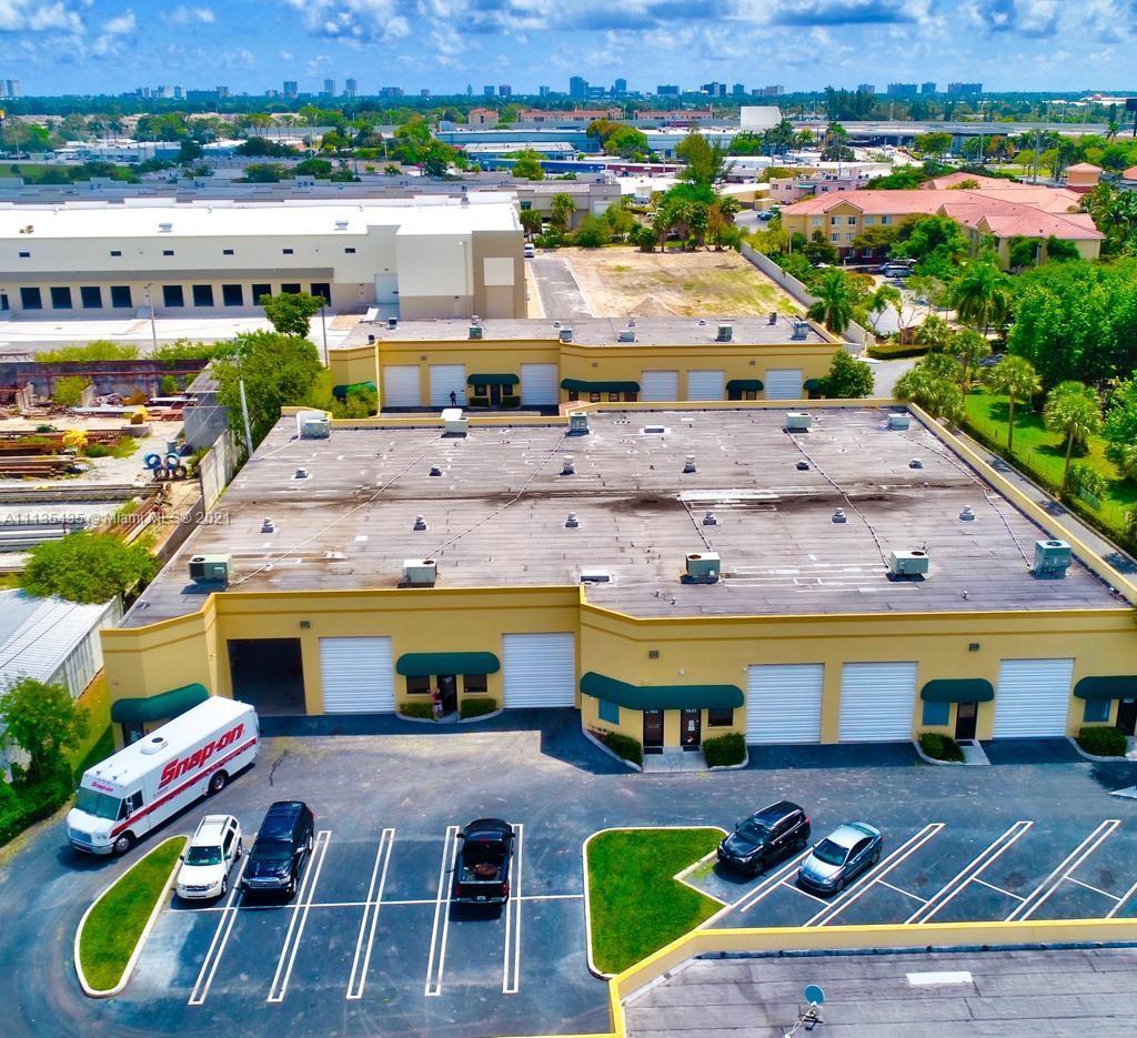 Absolutely amazing opportunity 1670 ft.² warehouse in a great location in Pompano Beach! This warehouse is zoned B3, fully air conditioned and has a concrete roof. The entrance to the warehouse has a 16 foot electric door, 20 foot ceilings and is 56 foot deep 14 foot entranceway. Additional 300 ft.² bonus loft with 8 foot ceilings that is loadbearing. The warehouse is comprised of reception area and three additional spaces which could be used as offices or storage. Safe and secure location monitored with cameras. Easy to show. Great opportunity. Will not last!