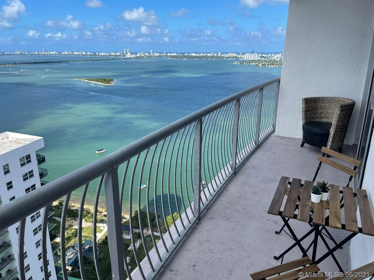 Photo of 1750 N Bayshore Dr #4305 in Miami, FL