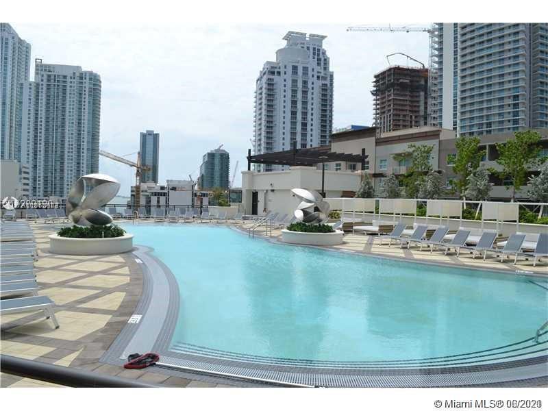 Photo of 999 SW 1st Ave #2013 in Miami, FL