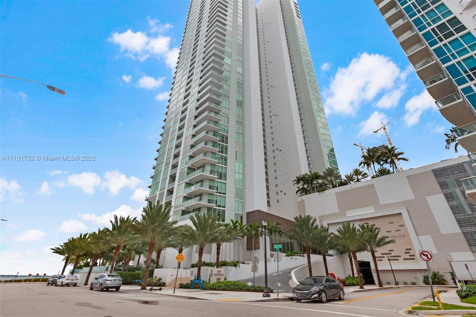 Spectacular direct water views from this Spacious Podium low floor unit at Biscayne Beach. Unit has 