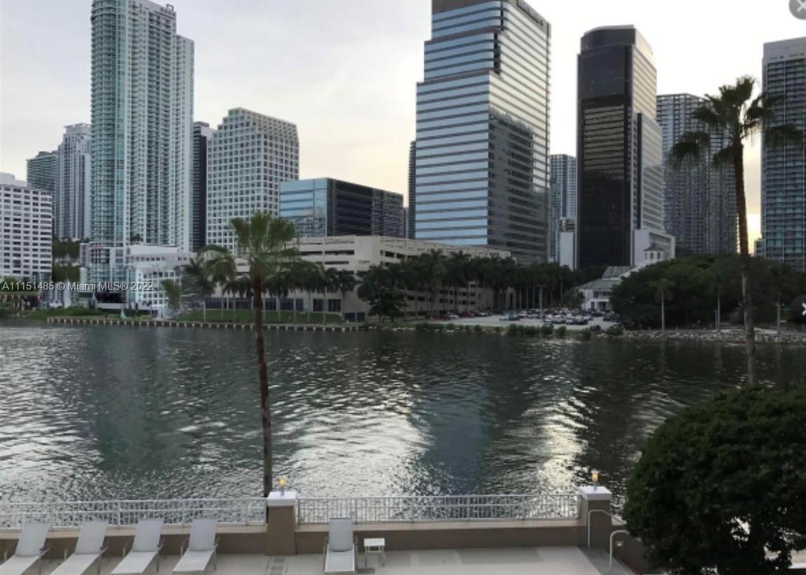 Beautiful apartment in the best area of Brickell, a small key with all the comforts you dreamed of, 