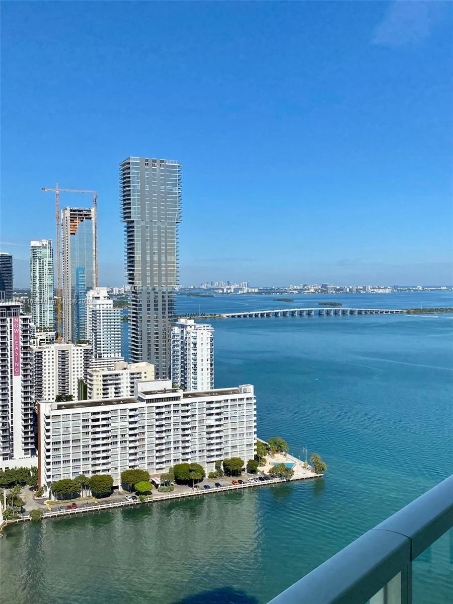 Great bay view from the 33rd floor. Spacious one bedroom with gorgeous wood floor, big walk in close