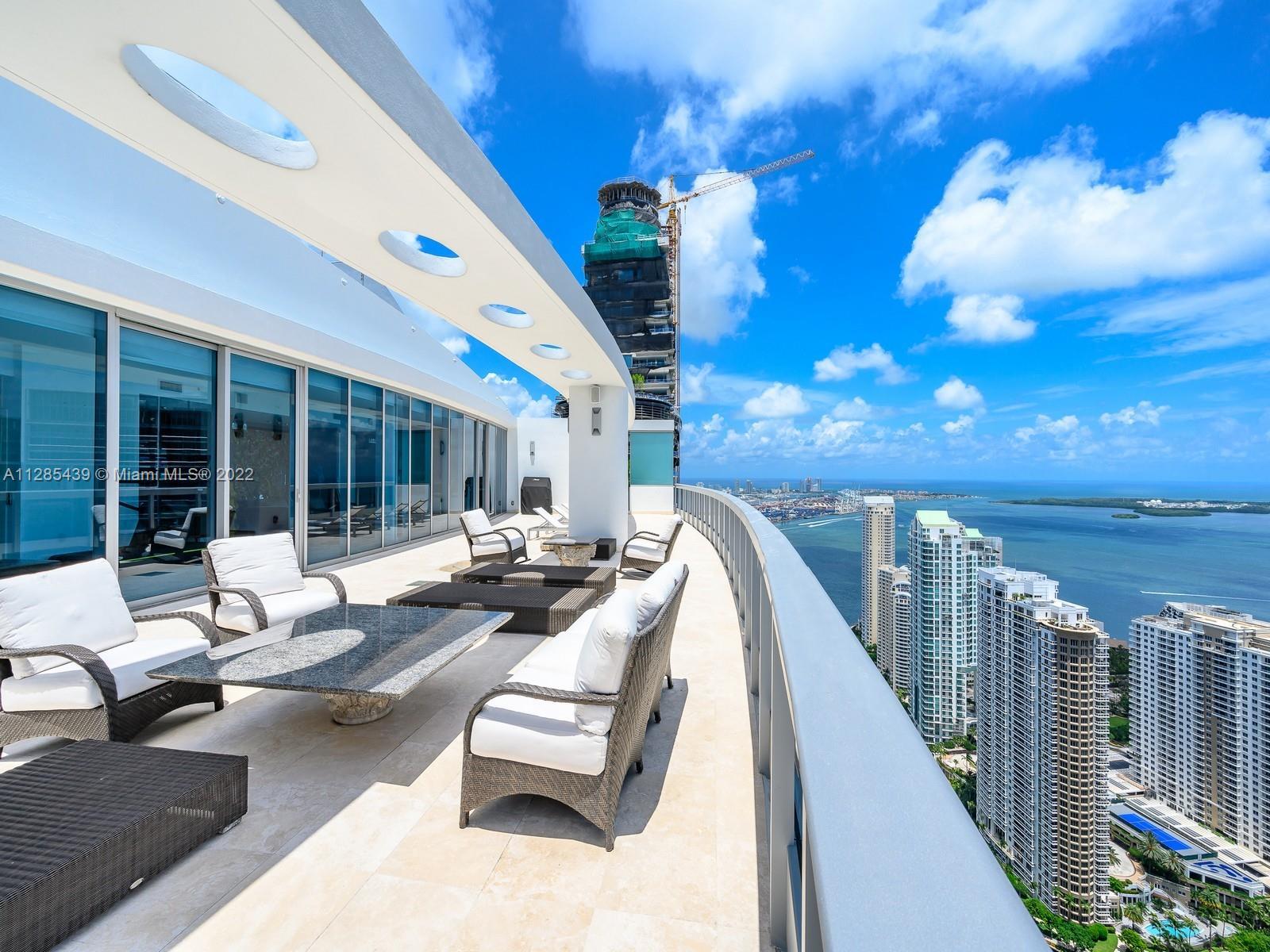 Photo of 200 Biscayne Blvd Wy #5402 in Miami, FL