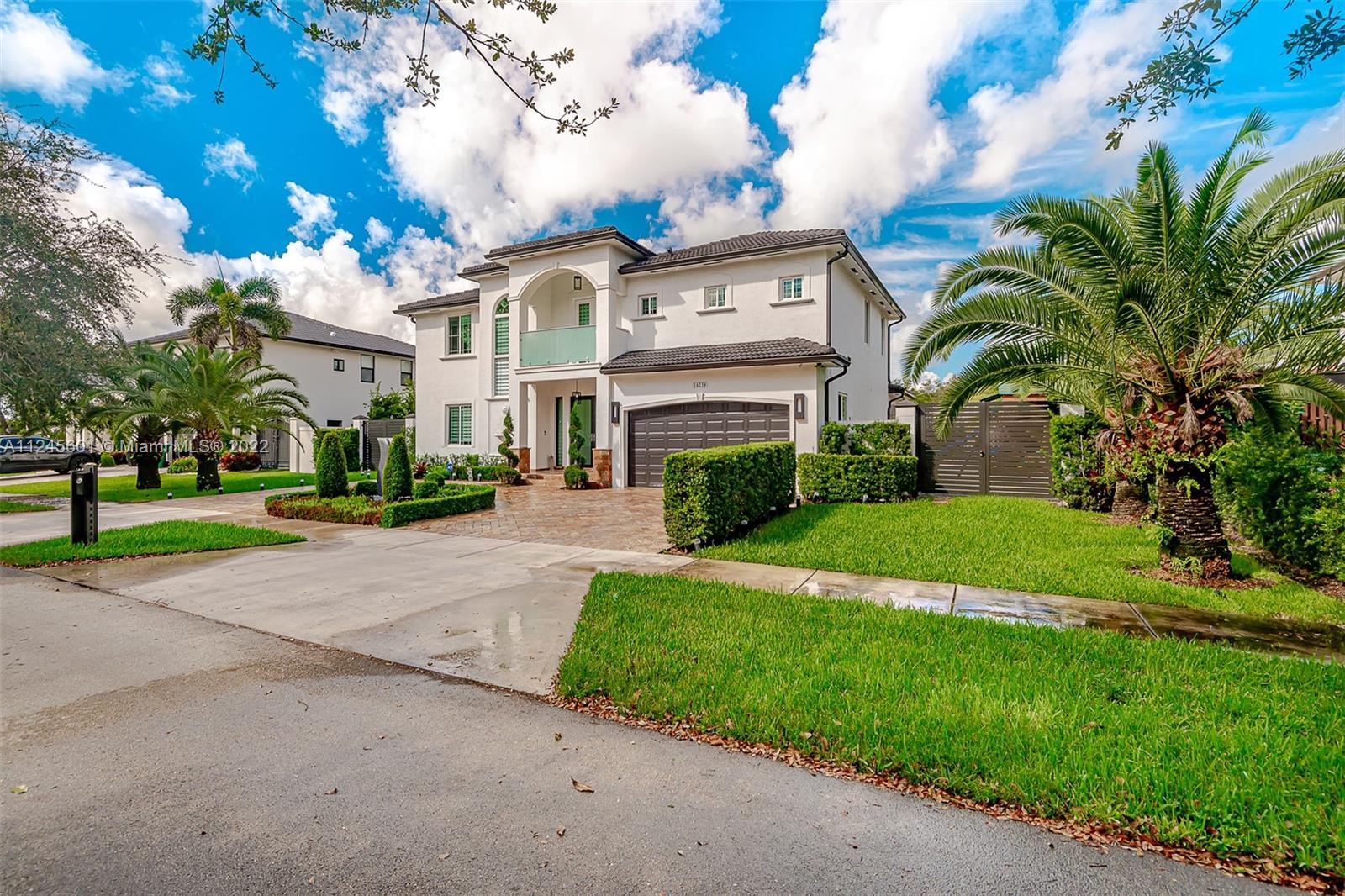 Photo of 16234 NW 86th Ct in Miami Lakes, FL