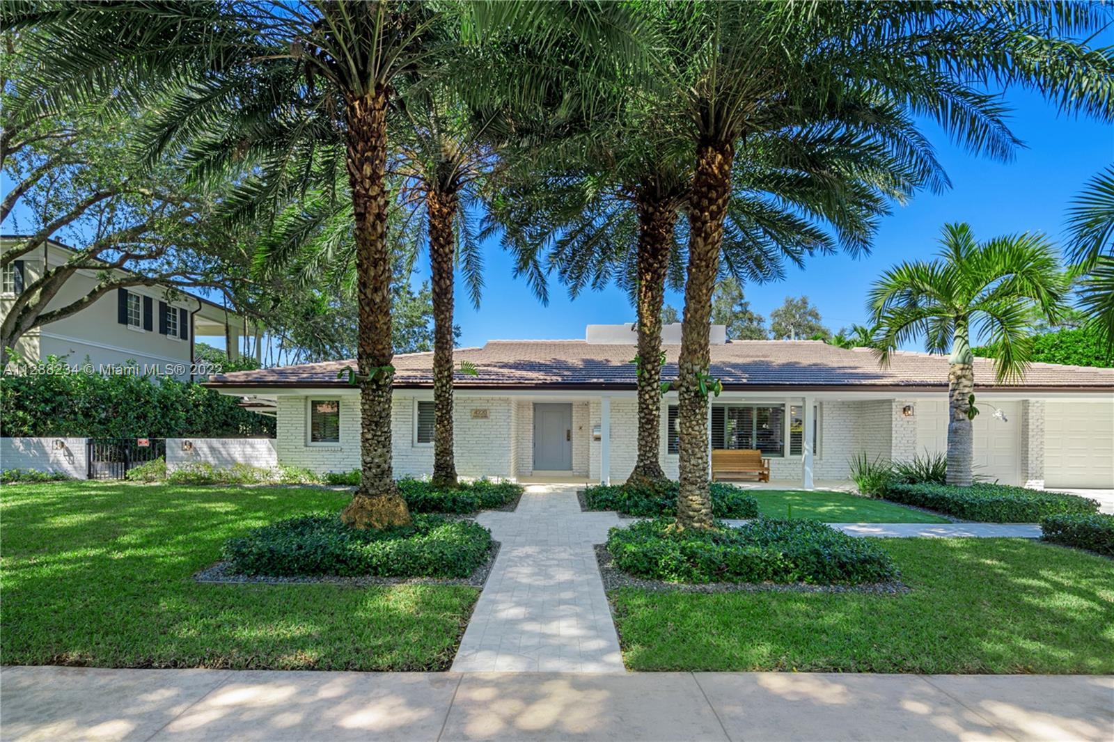 Photo of 4220 Santa Maria St in Coral Gables, FL