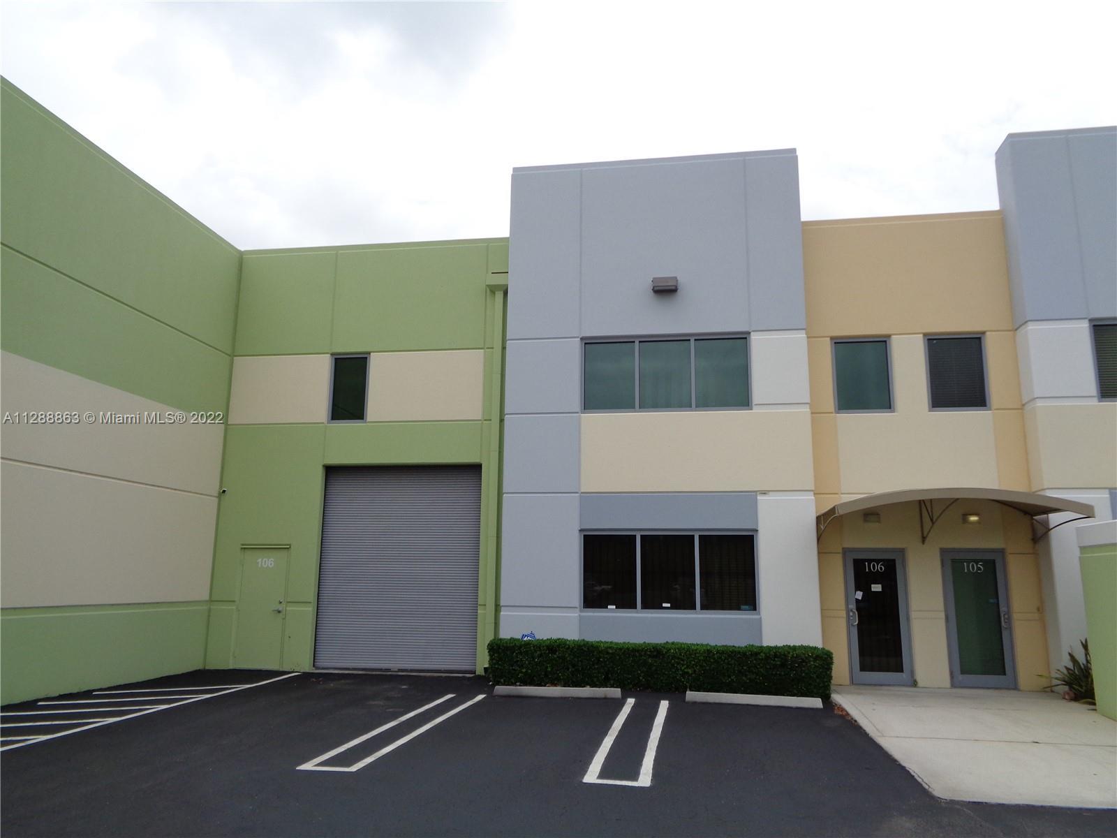 Photo of 5401 N Haverhill Rd #106 in West Palm Beach, FL