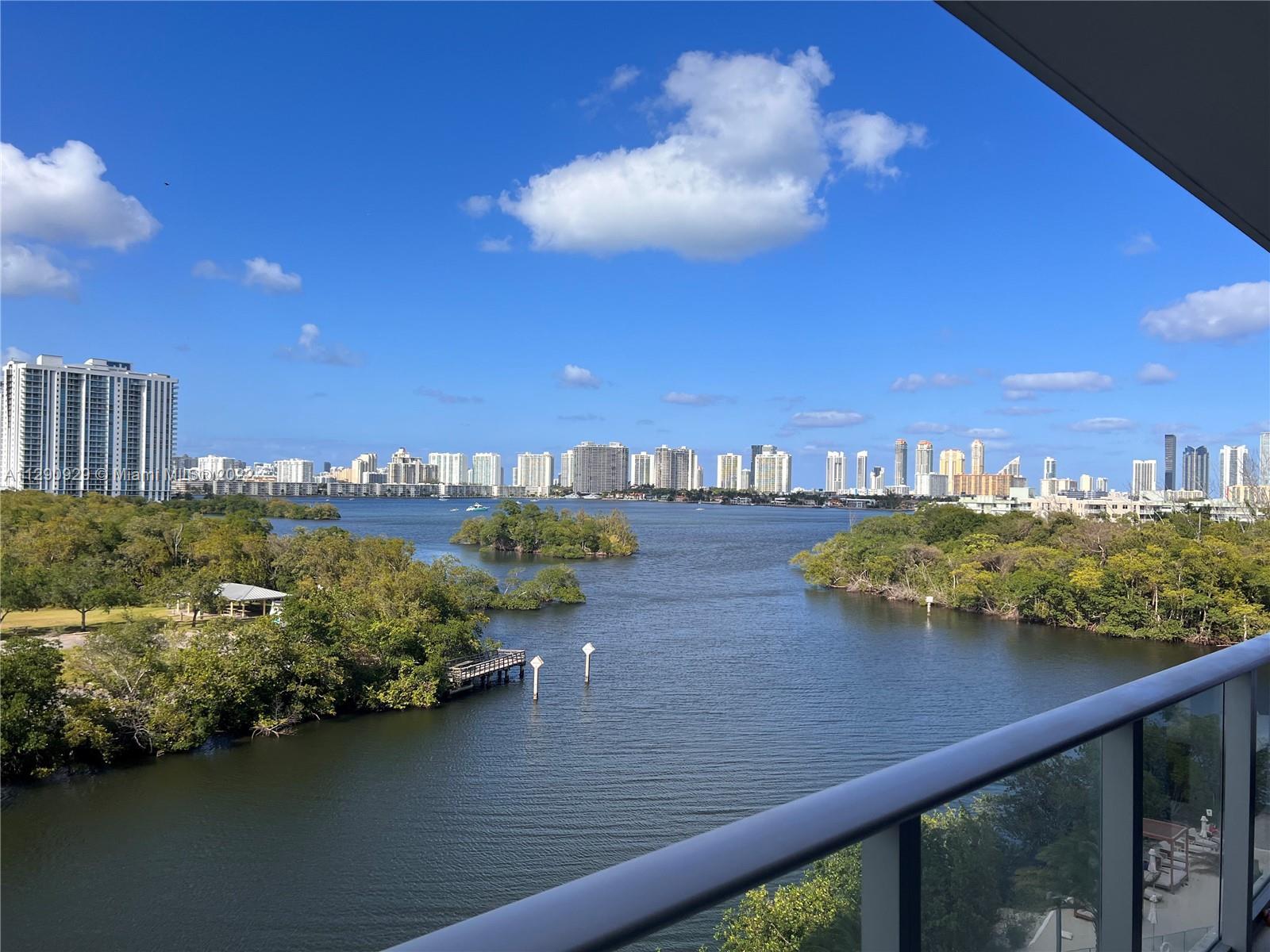 Photo of 16385 Biscayne Blvd #606 in North Miami Beach, FL