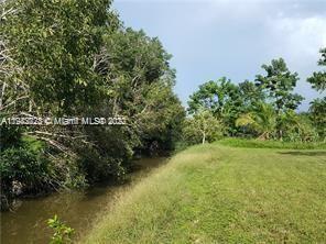 Photo of 48 Sw St in Southwest Ranches, FL