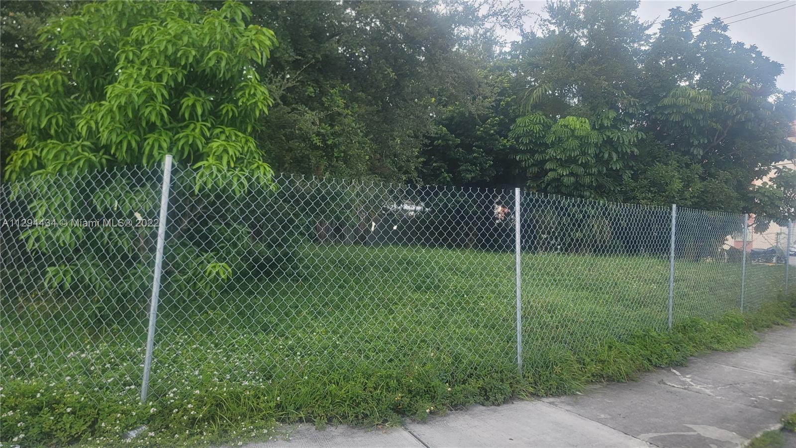 Photo of 50 SW 68th Ave in Miami, FL