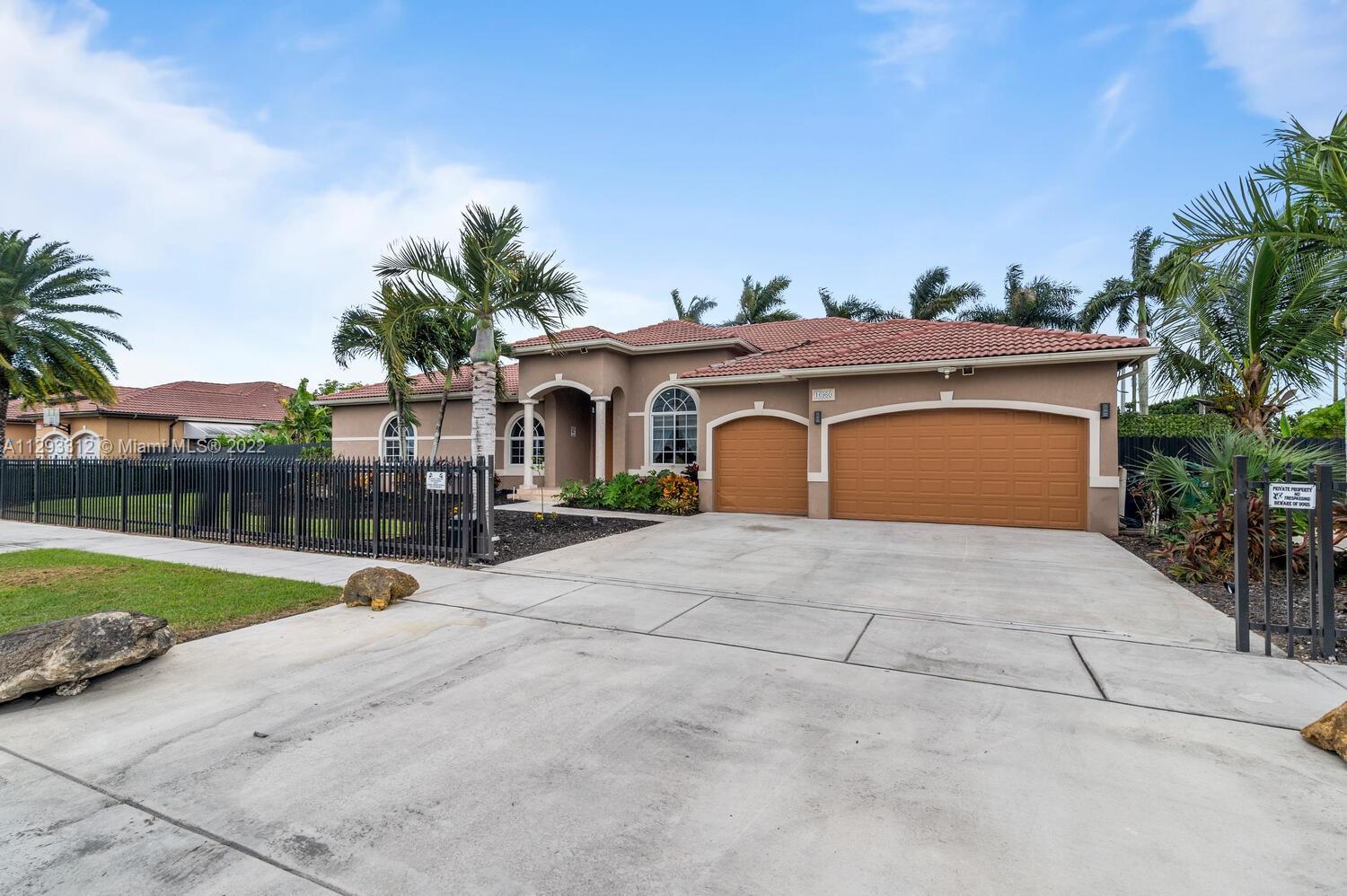 Photo of 16980 SW 296th St in Homestead, FL