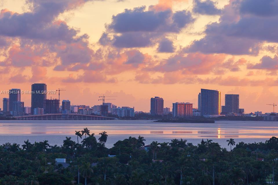 Photo of 6039 Collins Ave #1530 in Miami Beach, FL