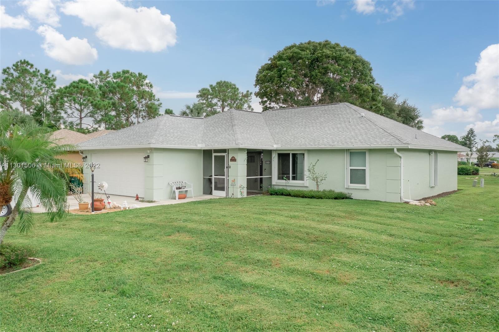 Photo of 4205 Molokai Dr in Naples, FL