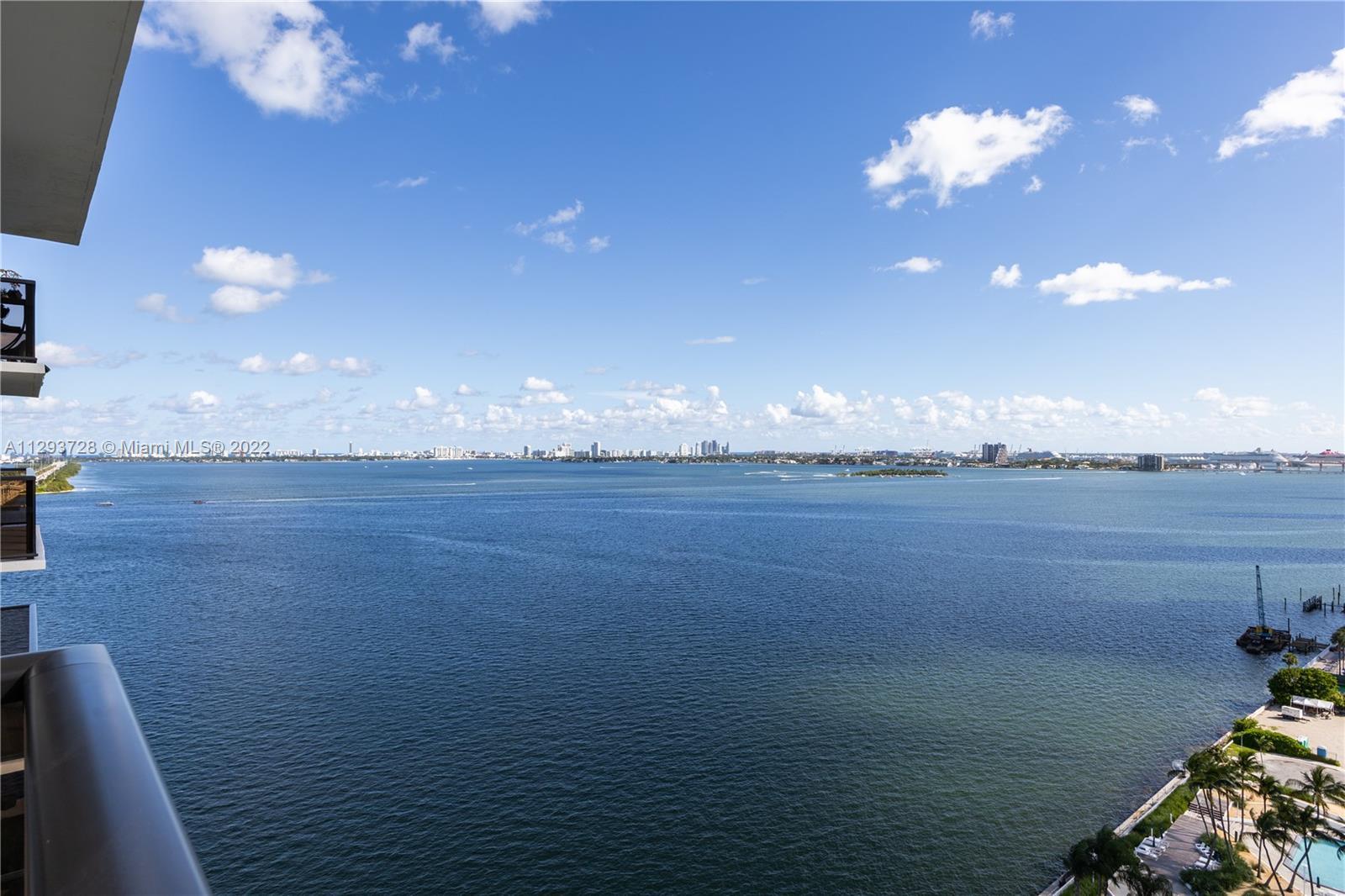 Forever views at Charter Club. Located in Edgewater & walking distance to Midtown & Design District.