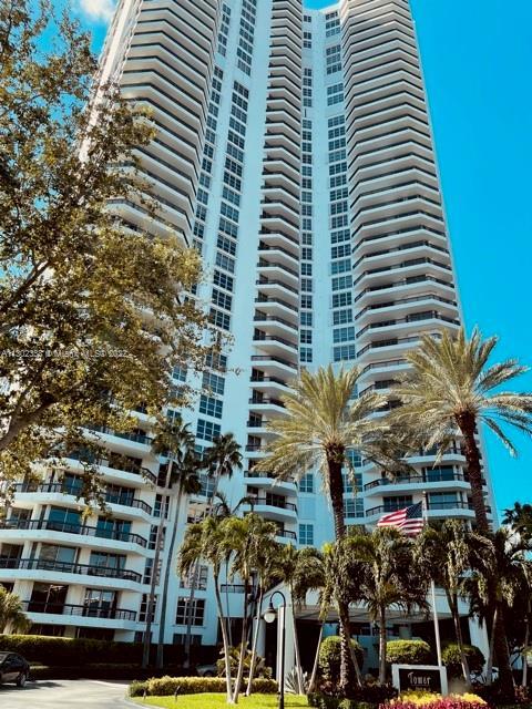 Photo of 3500 Mystic Pointe Dr #3702 in Aventura, FL