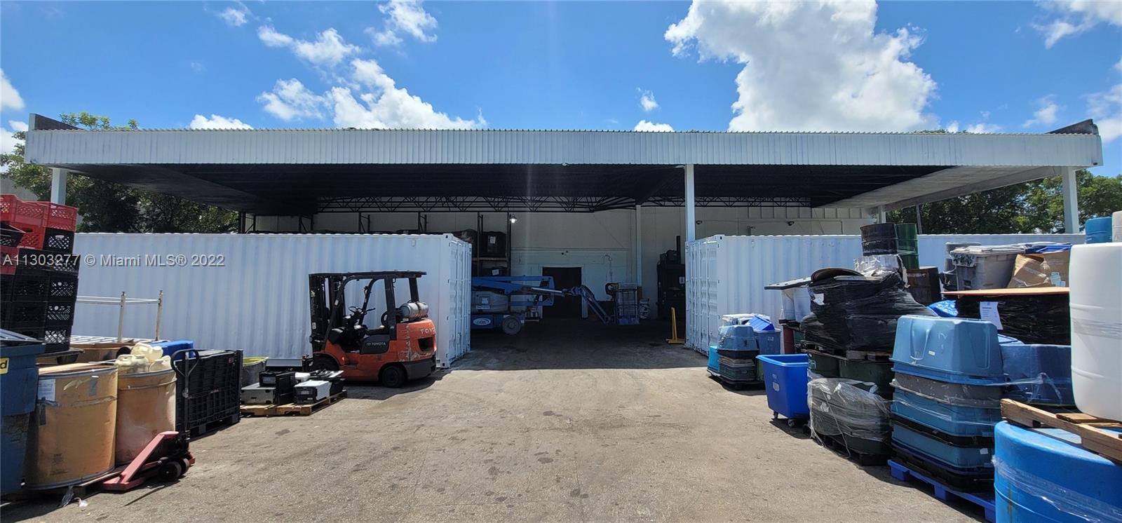 Photo of 937 NW 8th Ave in Fort Lauderdale, FL