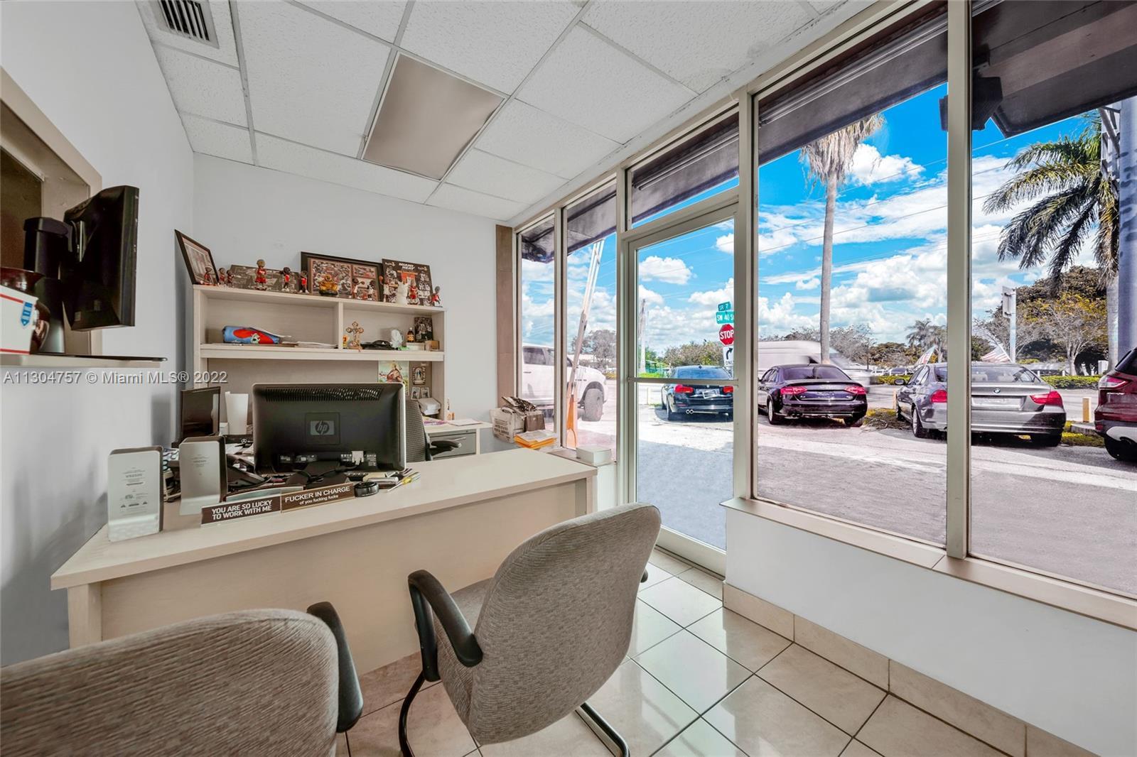 Photo of 4006 S State Rd 7 in Miramar, FL