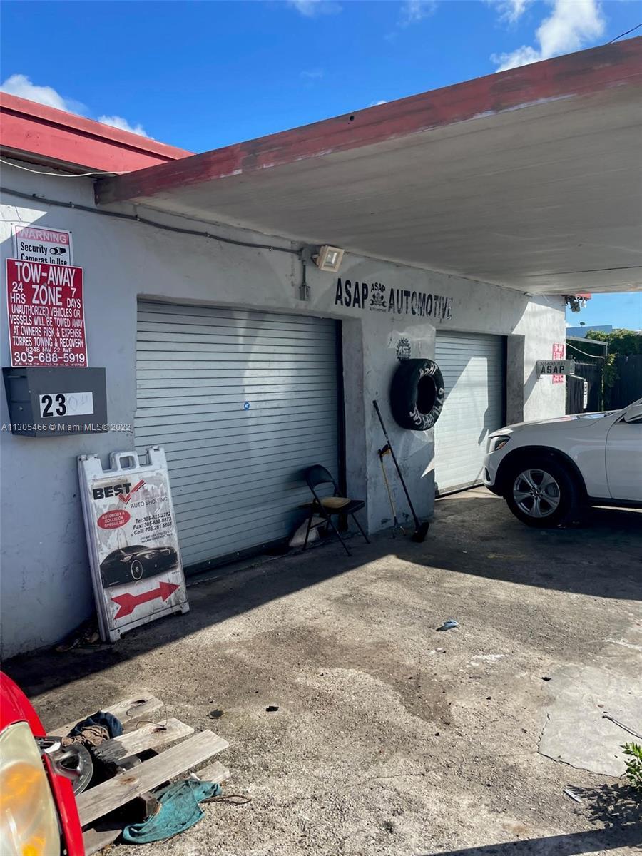 Photo of 2304 Ali Baba Ave in Opa-Locka, FL