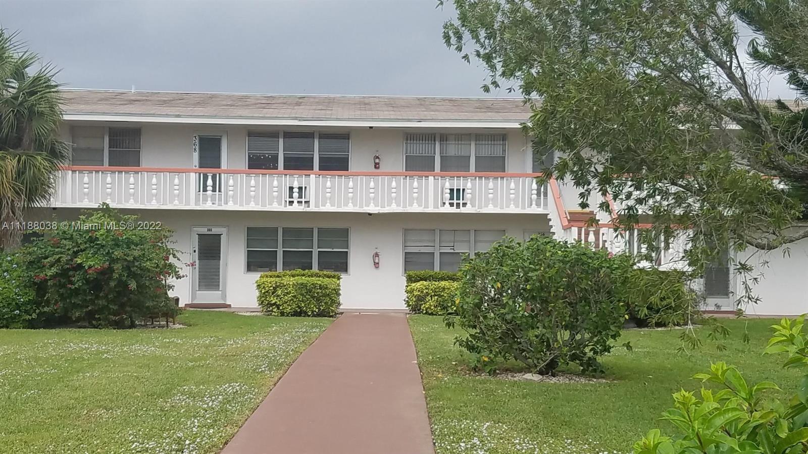 Photo of 367 Sheffield O #367 in West Palm Beach, FL