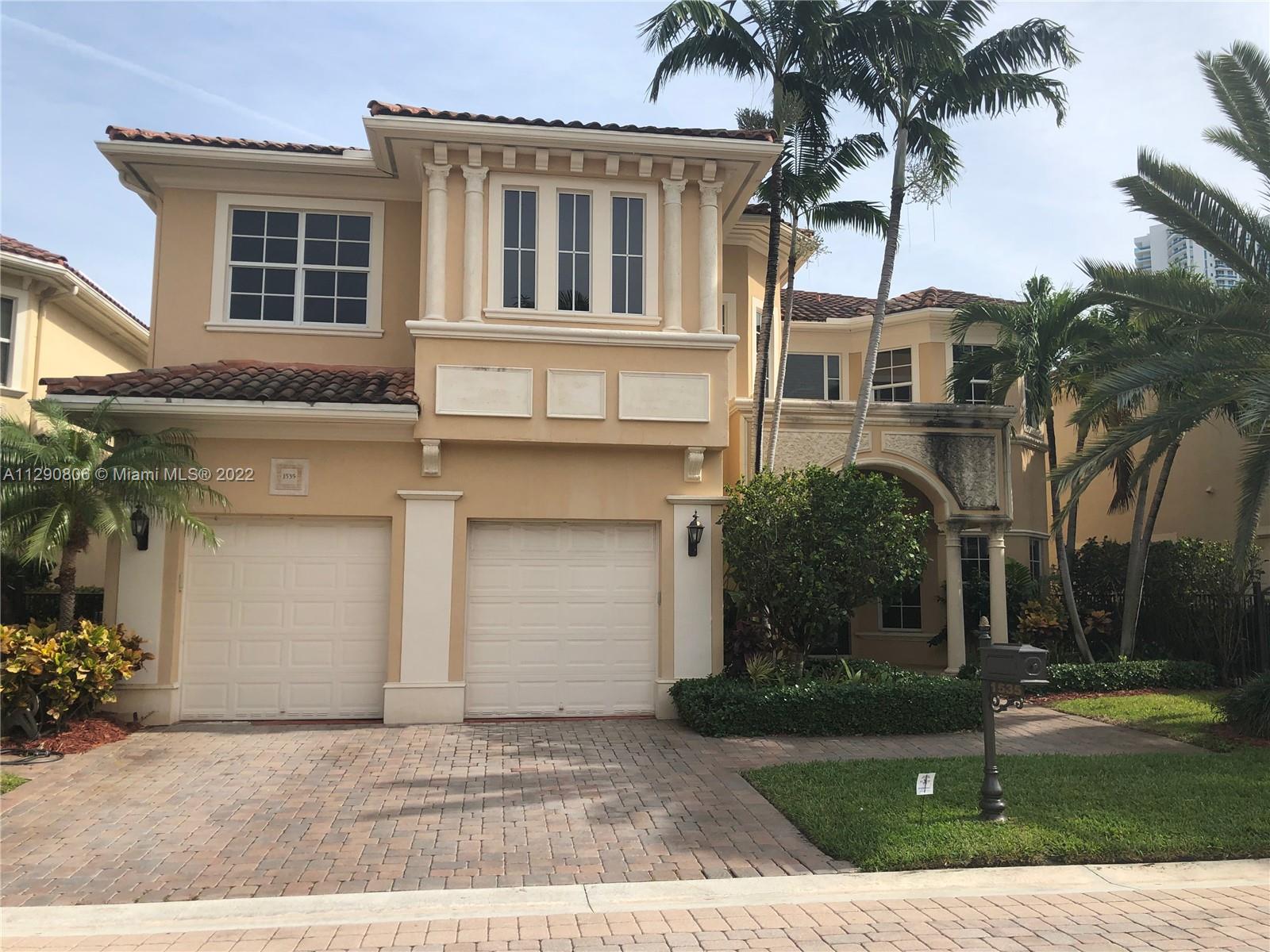 Photo of 1535 Windjammer Wy in Hollywood, FL