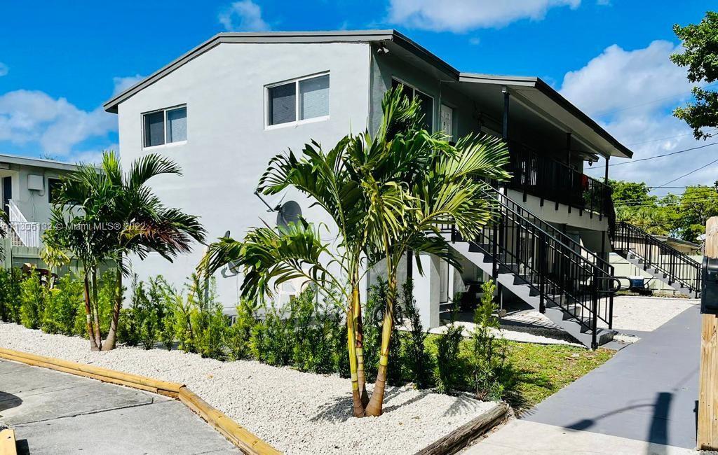 Photo of 2771 SW 2nd St in Fort Lauderdale, FL