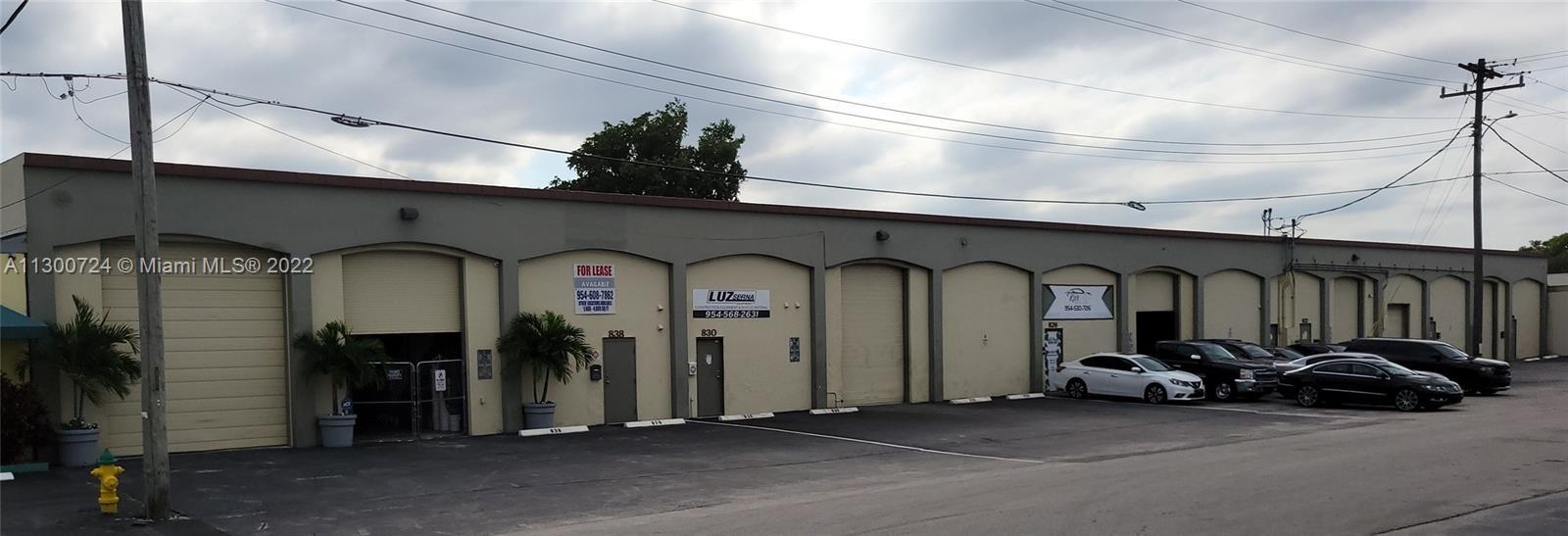 Photo of 818-838 NE 40th Ct in Oakland Park, FL