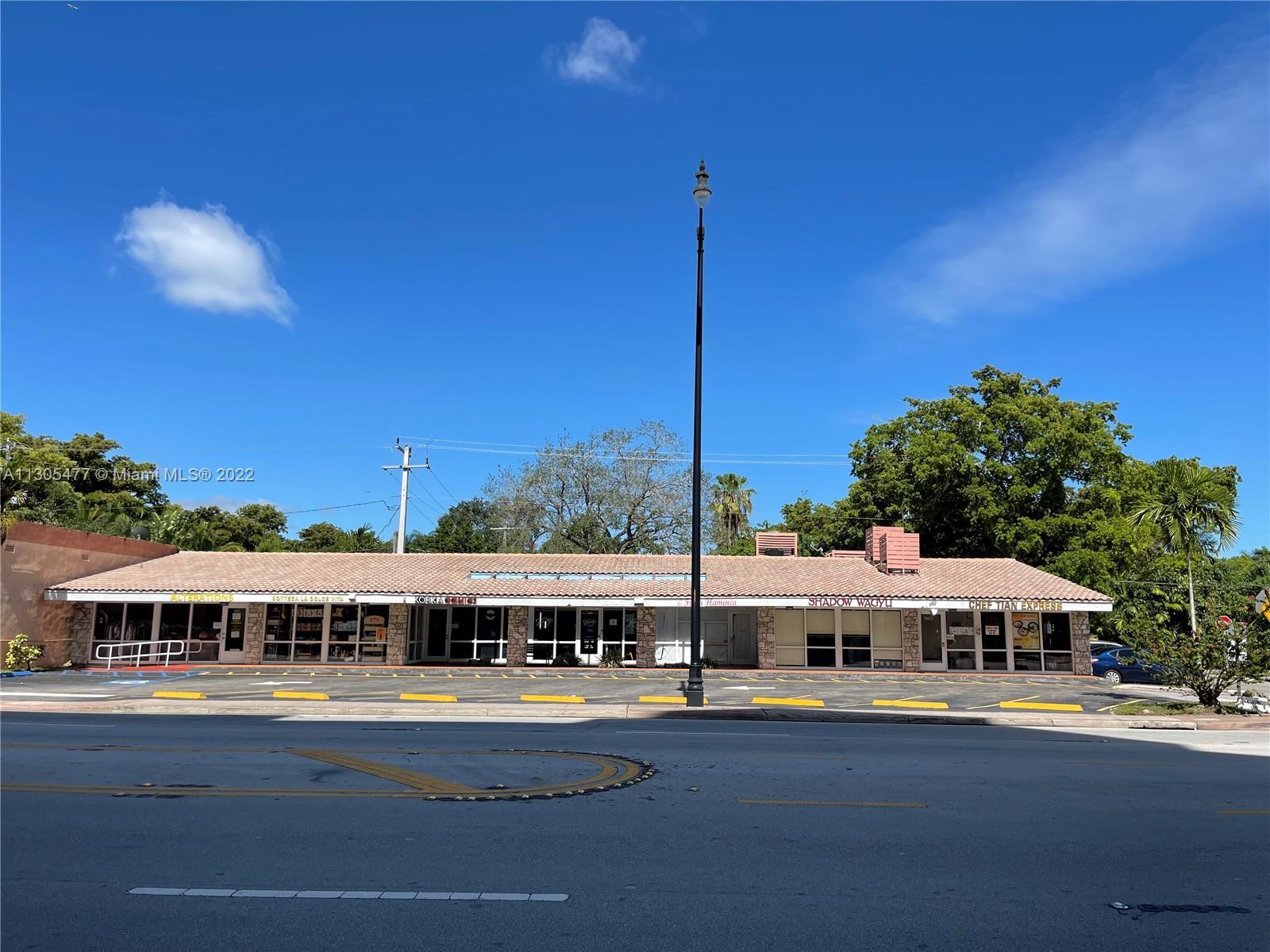 Photo of 4700 S Le Jeune Rd in Coral Gables, FL