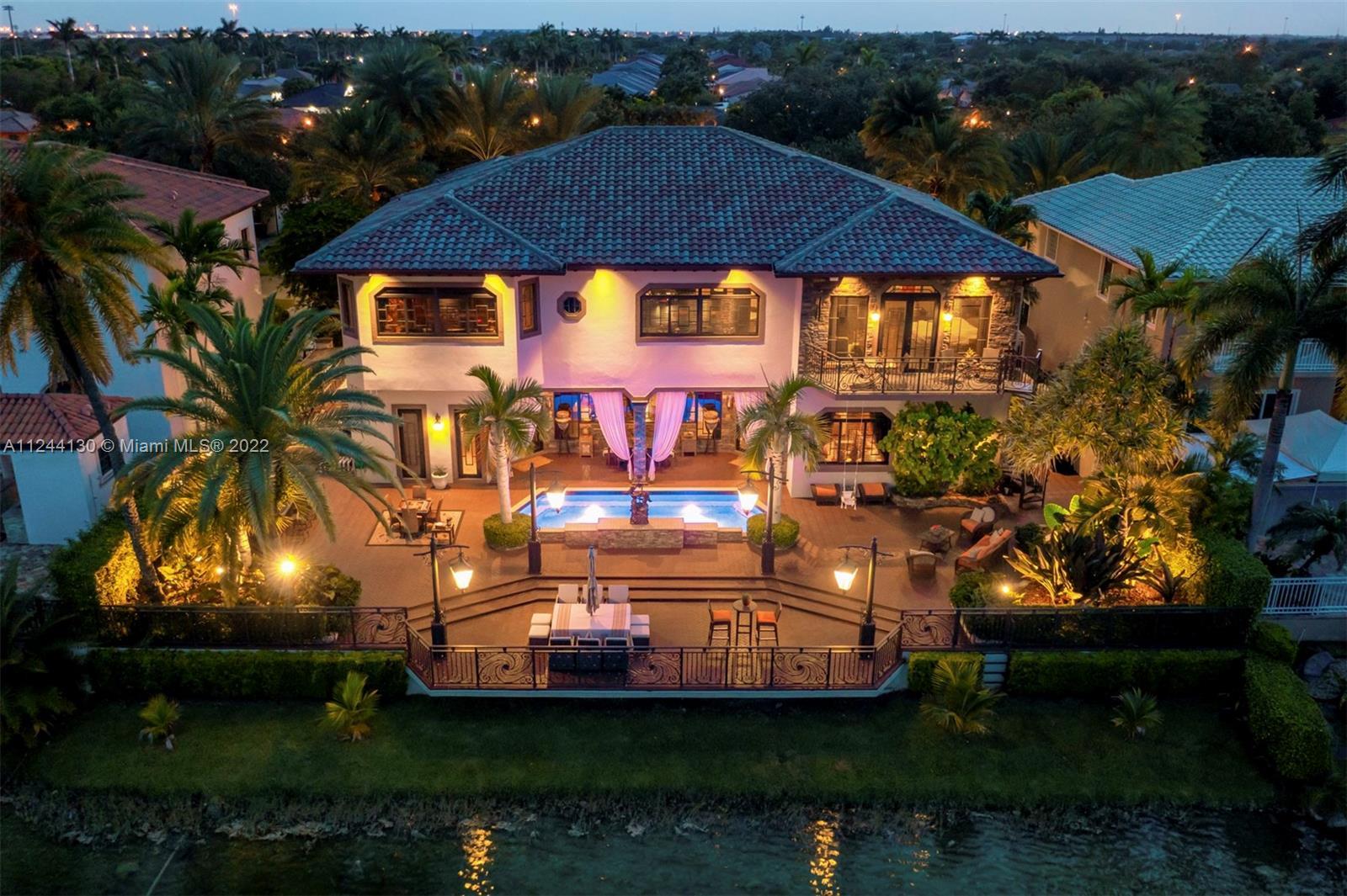 Photo of 16705 NW 86th Ct in Miami Lakes, FL