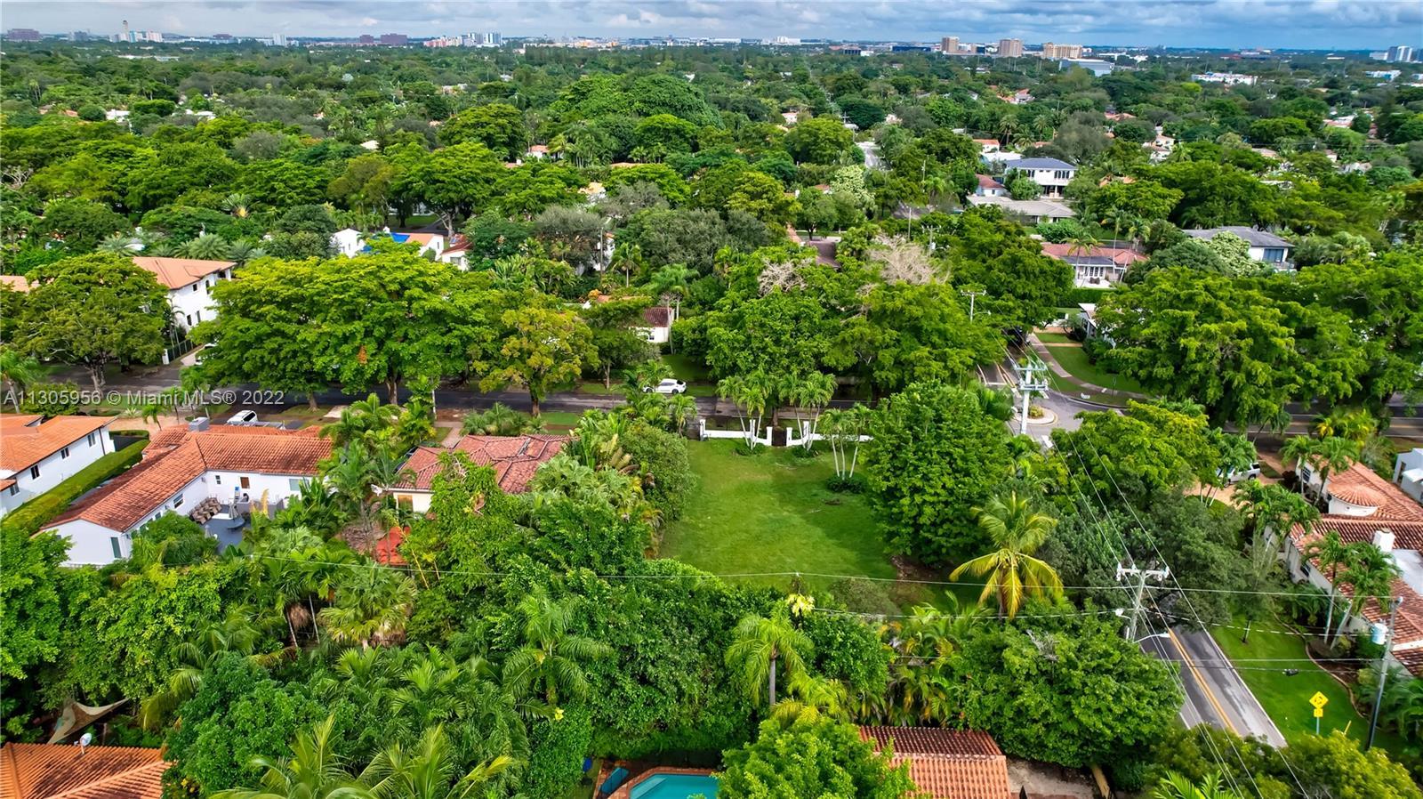 Photo of 600 Madeira Ave in Coral Gables, FL
