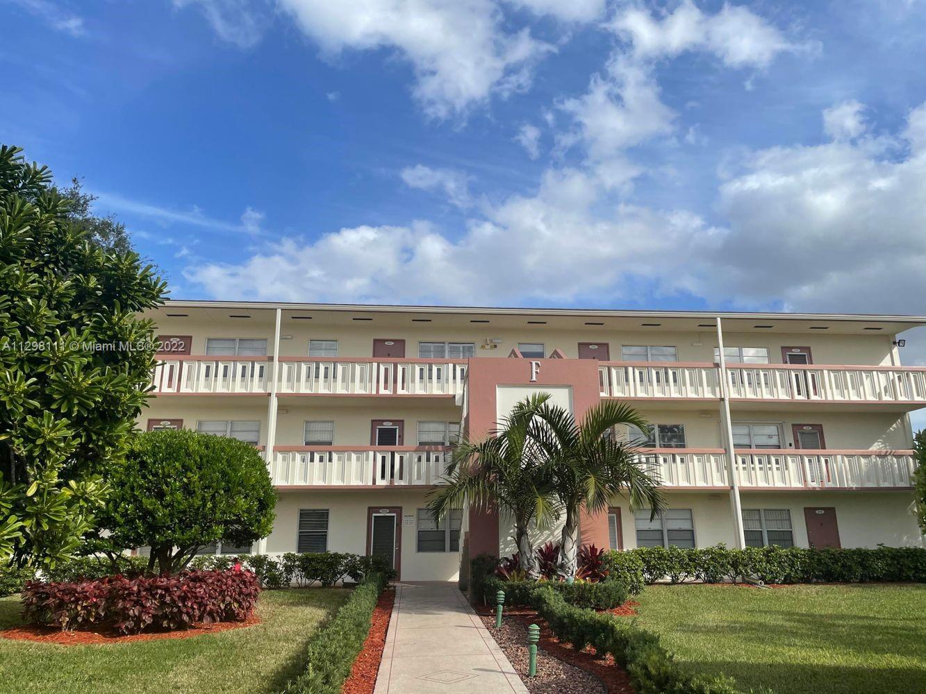 Photo of 219 Preston #F in Boca Raton, FL
