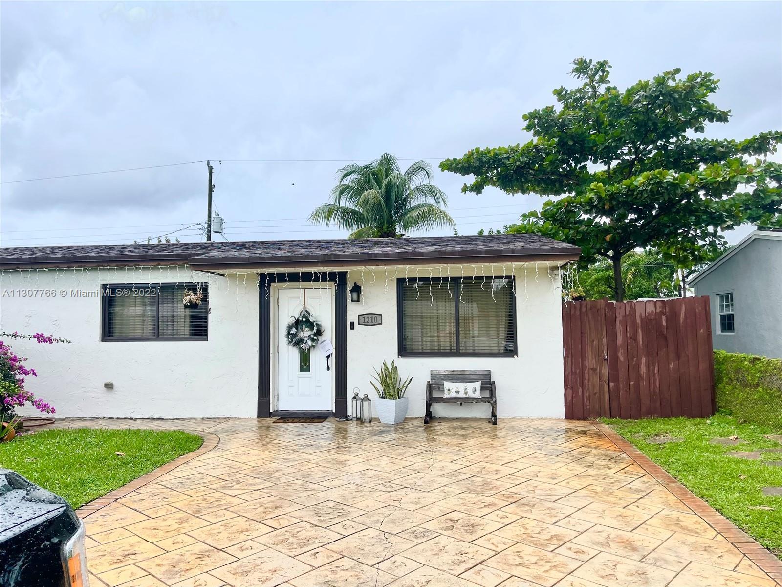 This magnificent home completely renovated with 3 bedrooms, 1 full bath large bedrooms,  newer AC an