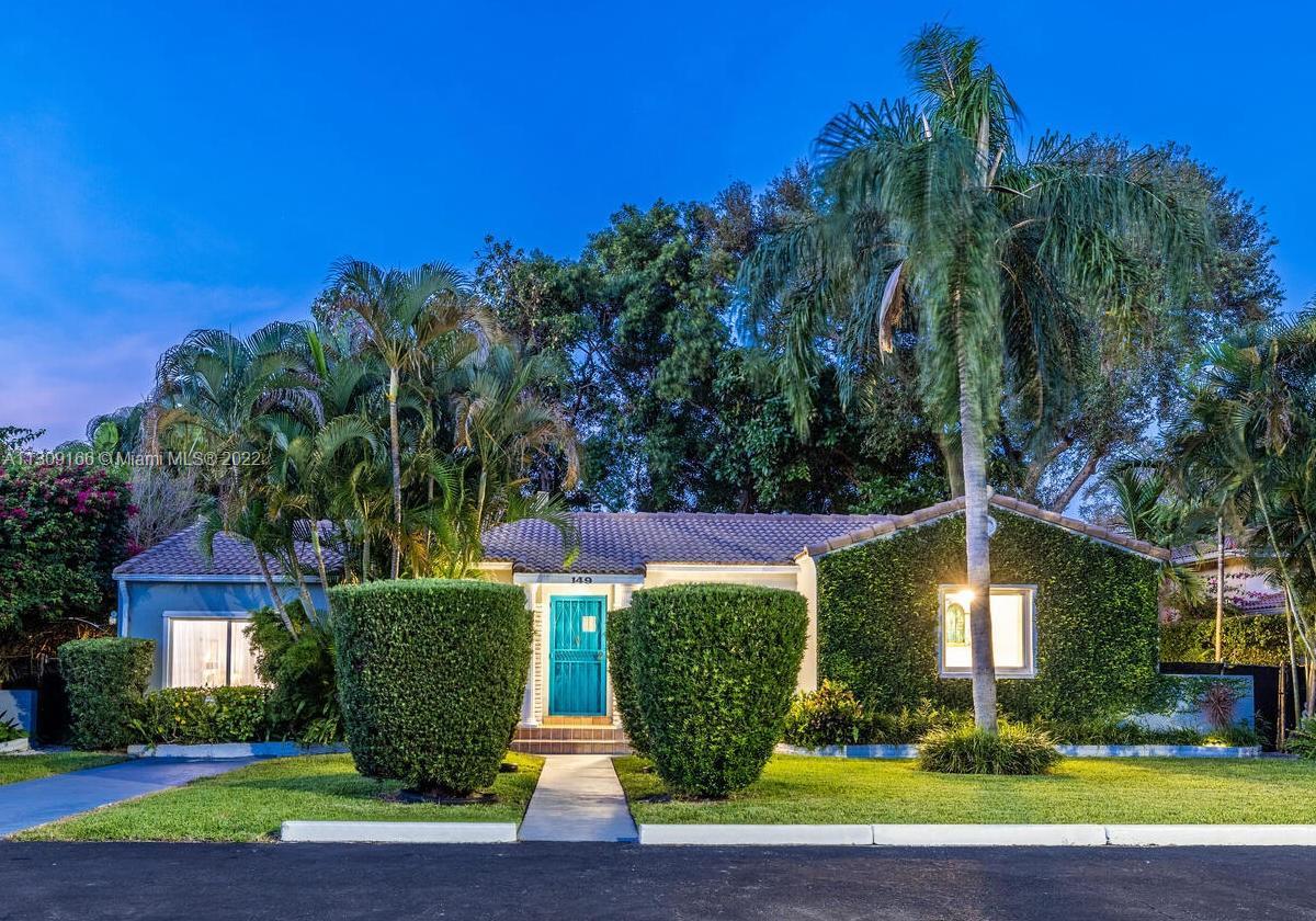 Welcome to Villa Amore! Come fall in love with this charming, ivy-wrapped Miami Shores home and priv