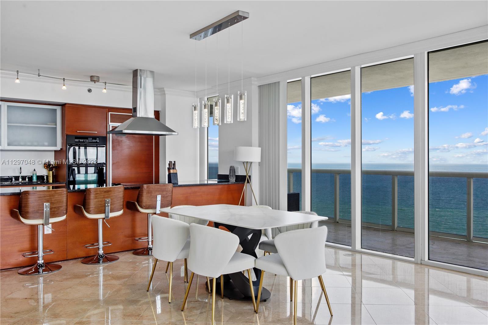 Photo of 1830 S Ocean Dr #2202 in Hallandale Beach, FL