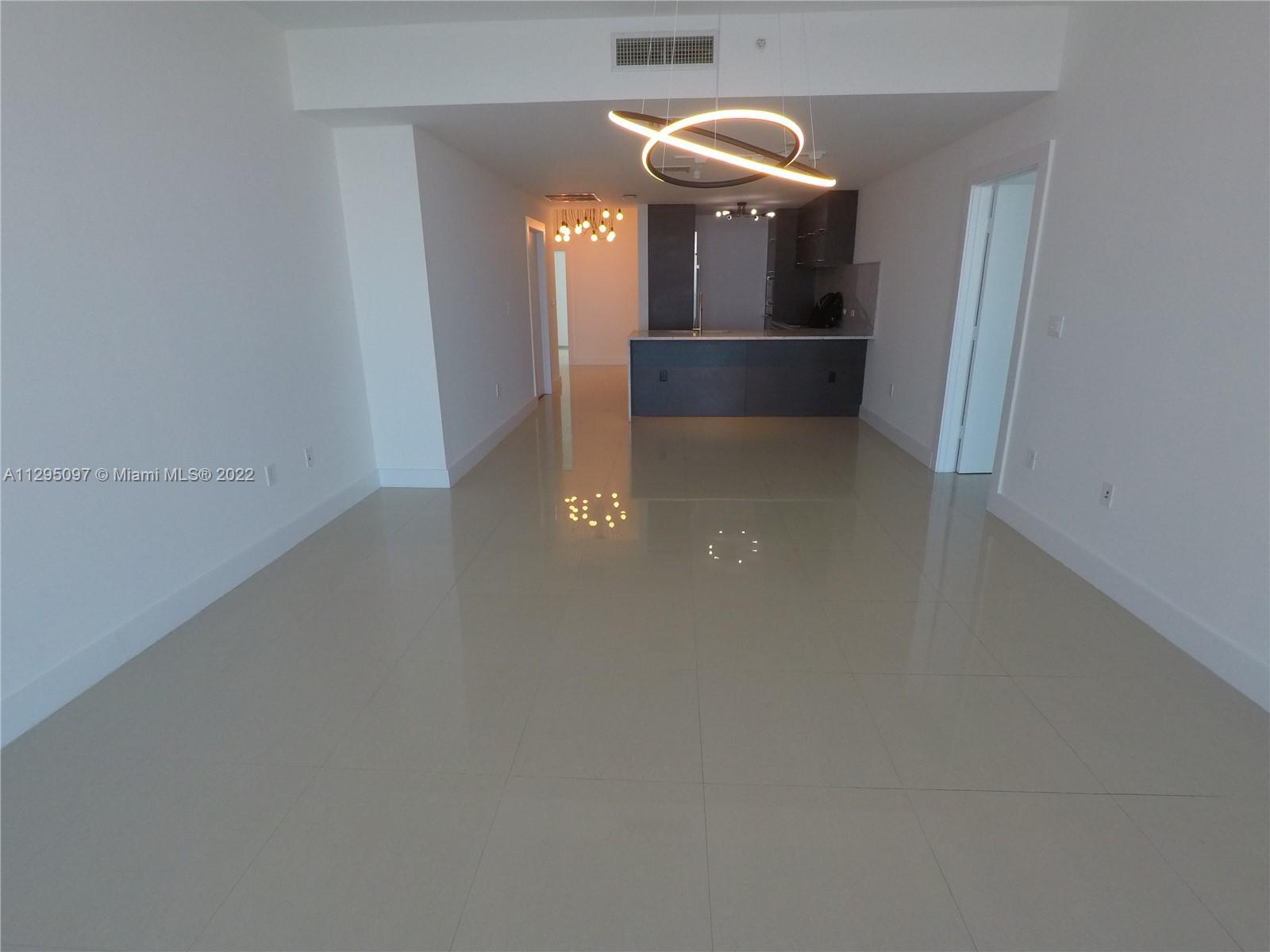 Photo of 900 Biscayne Blvd #4809 in Miami, FL