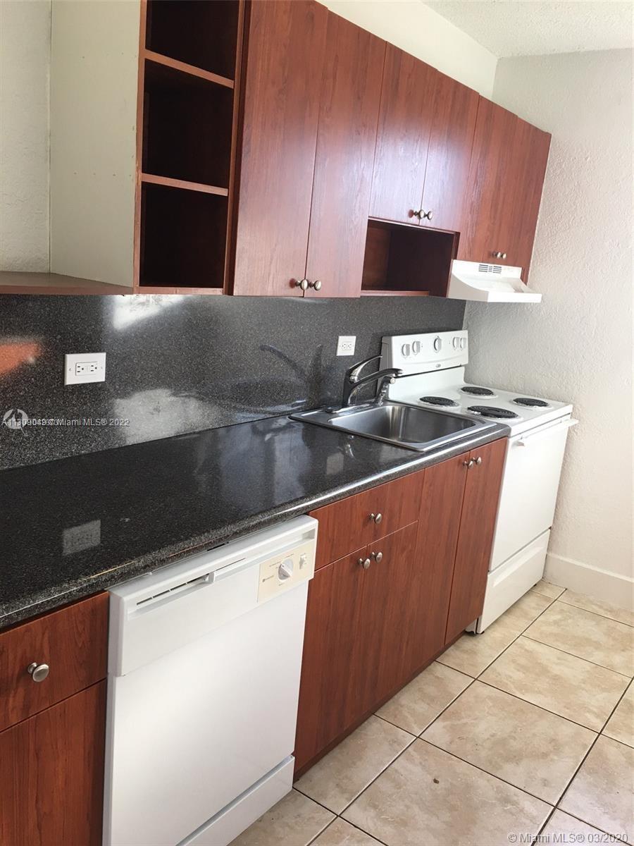 Photo of 458 SW 10th St #4 in Miami, FL