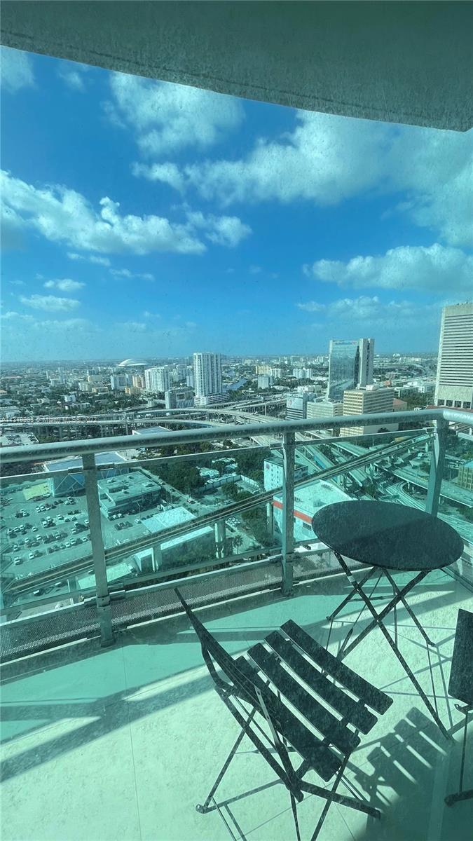 Photo of 350 NE 24th St #404 in Miami, FL