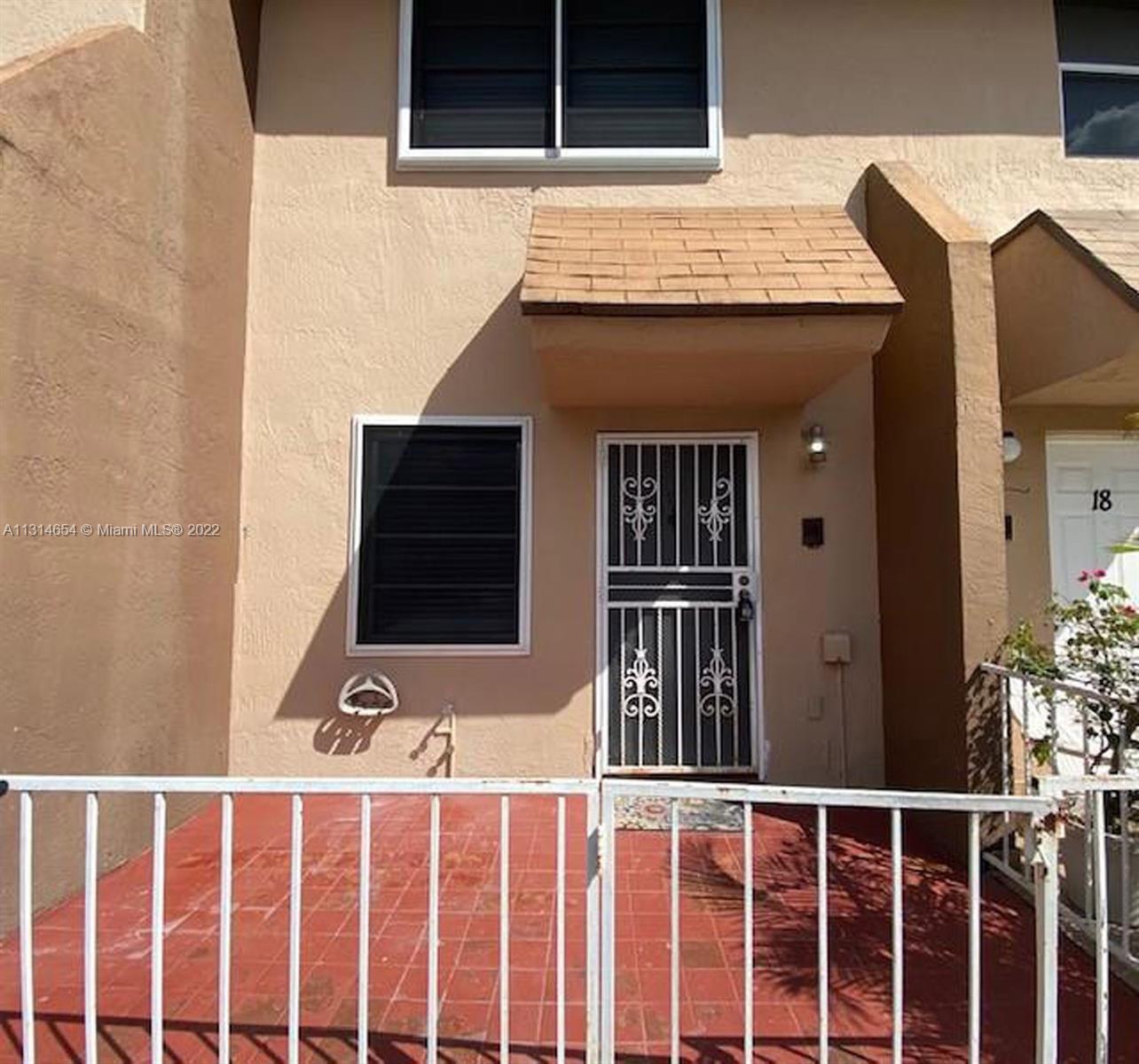 Photo of 401 SW 109th Ave #17 in Sweetwater, FL