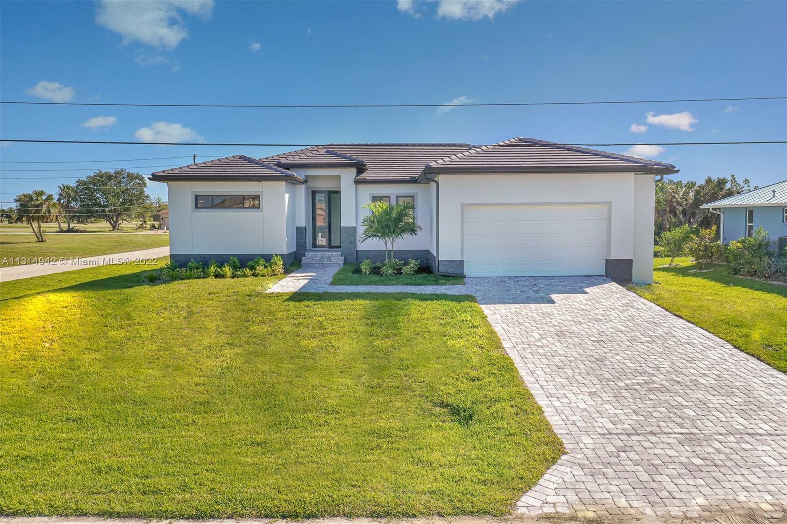 Photo of 16322 Nogales Ct in Punta Gorda, FL