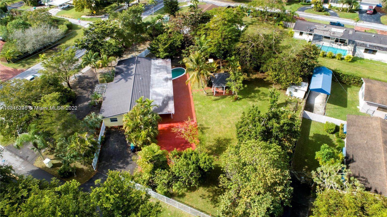 Photo of 13550 SW 99th Pl in Miami, FL